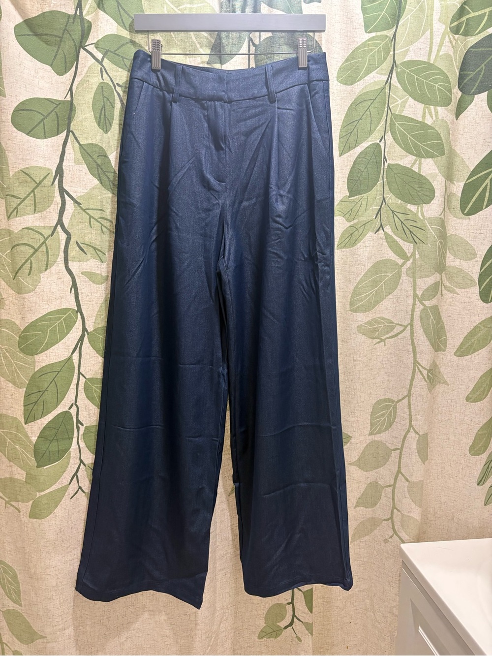 Commense Navy Wide-Leg Trousers